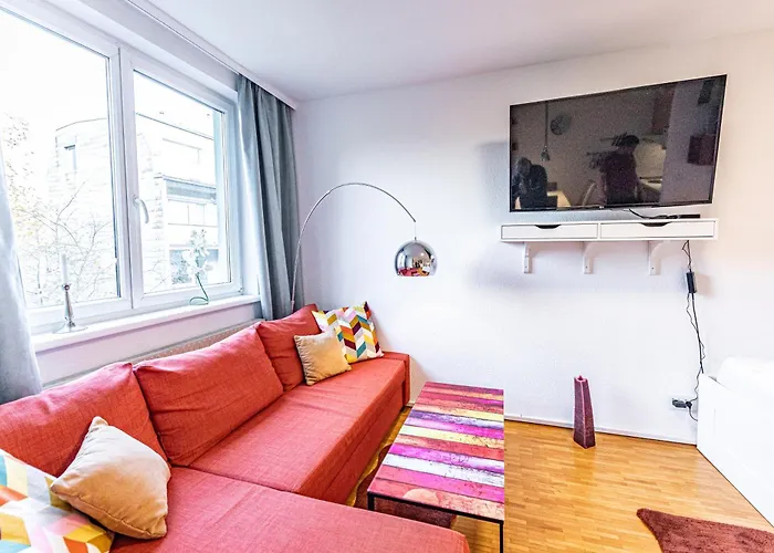 Calm & Connected By Jr City Apartments
